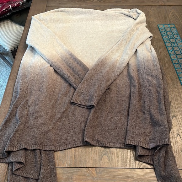 BAREFOOT DREAMS Bamboo Chic Lite Ombre Calypso Wrap Cardigan - Picture 8 of 11